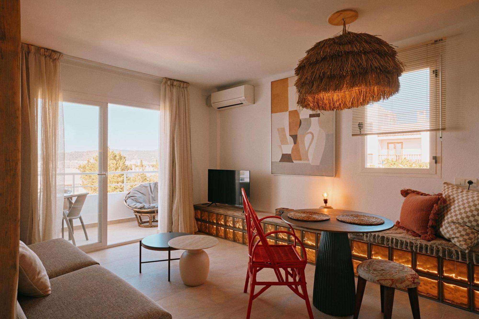 Sunset Oasis Ibiza Adults Only - New Rooms 2025 San Antonio  Eksteriør bilde